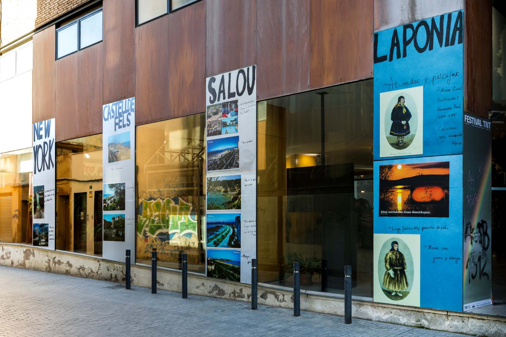 Façana Teatre Alegria - Fotografia Cecilia Coca