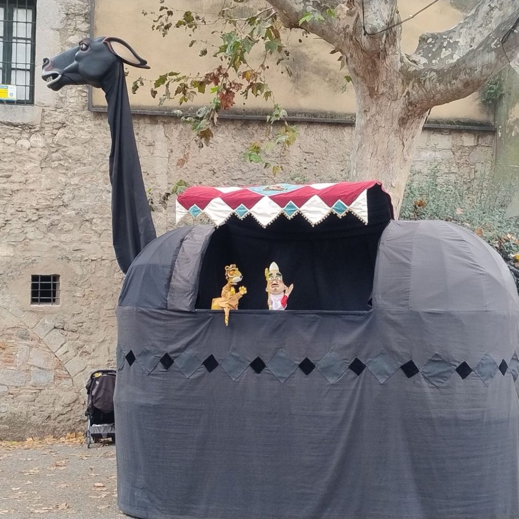 Mulassa. Mulasses de Girona i Terrassa. Espectacle itinerant.